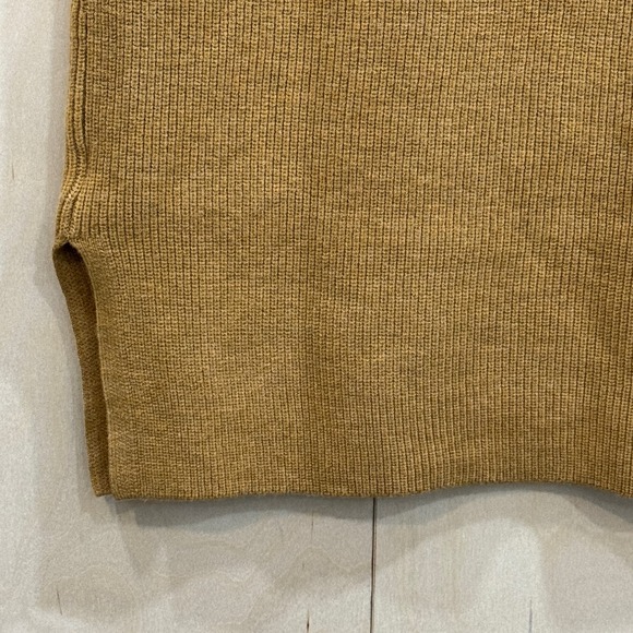 A NEW DAY Mock Neck Ribbed Sweater Vest Size Small NWT Camel Tan Viscose Blend - Picture 5 of 8